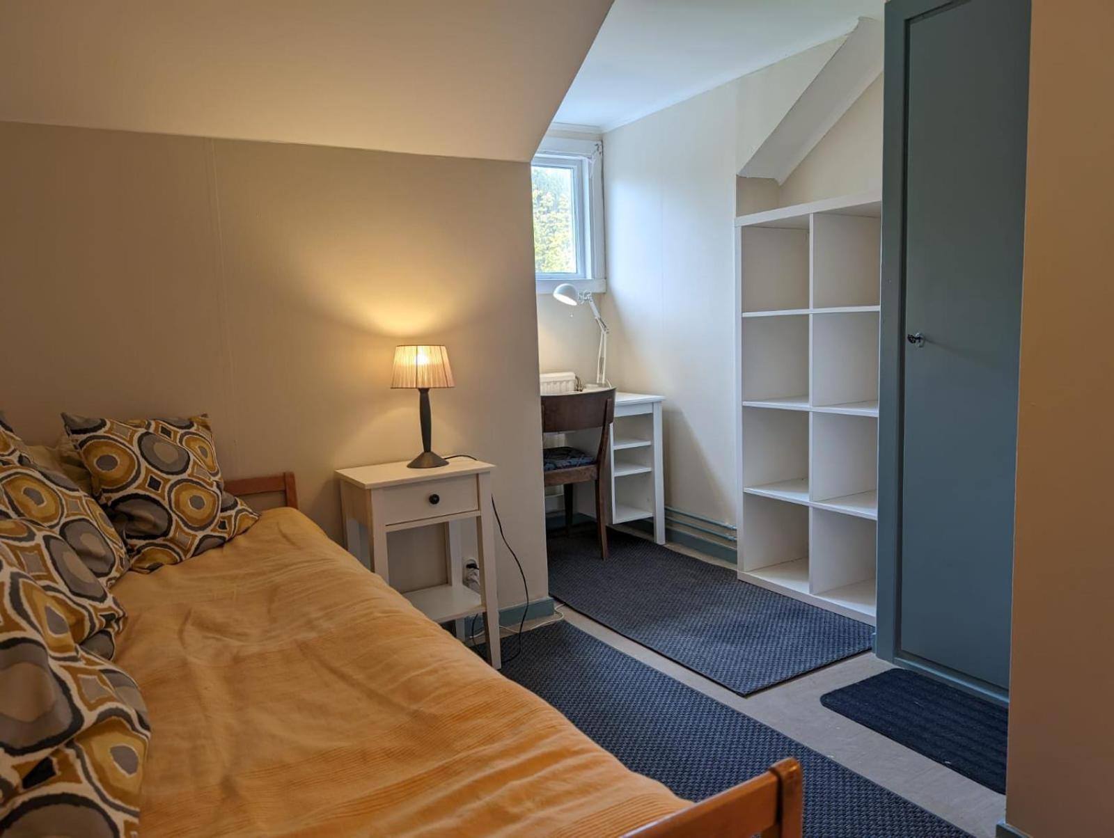 Brukshotellet Oeland - Vandrarhem Degerhamn Exterior photo